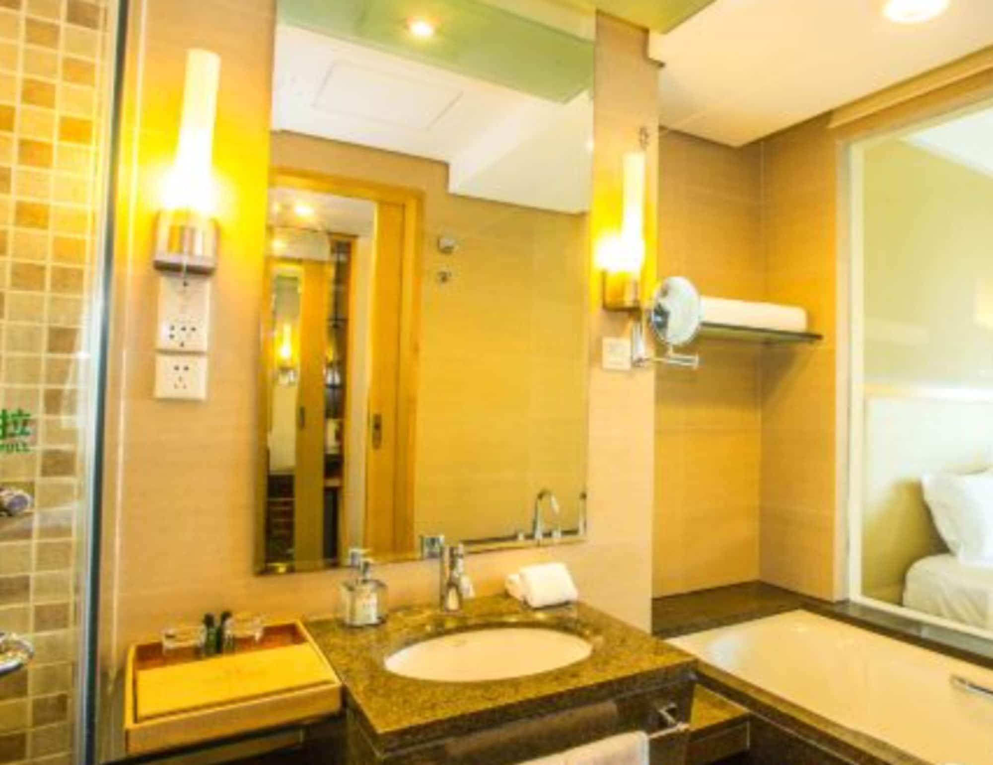 Weihai Haiyue Jianguo Hotel Екстер'єр фото