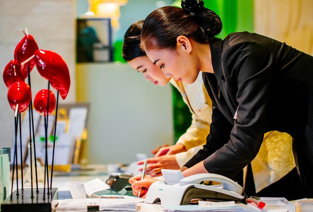 Weihai Haiyue Jianguo Hotel Екстер'єр фото