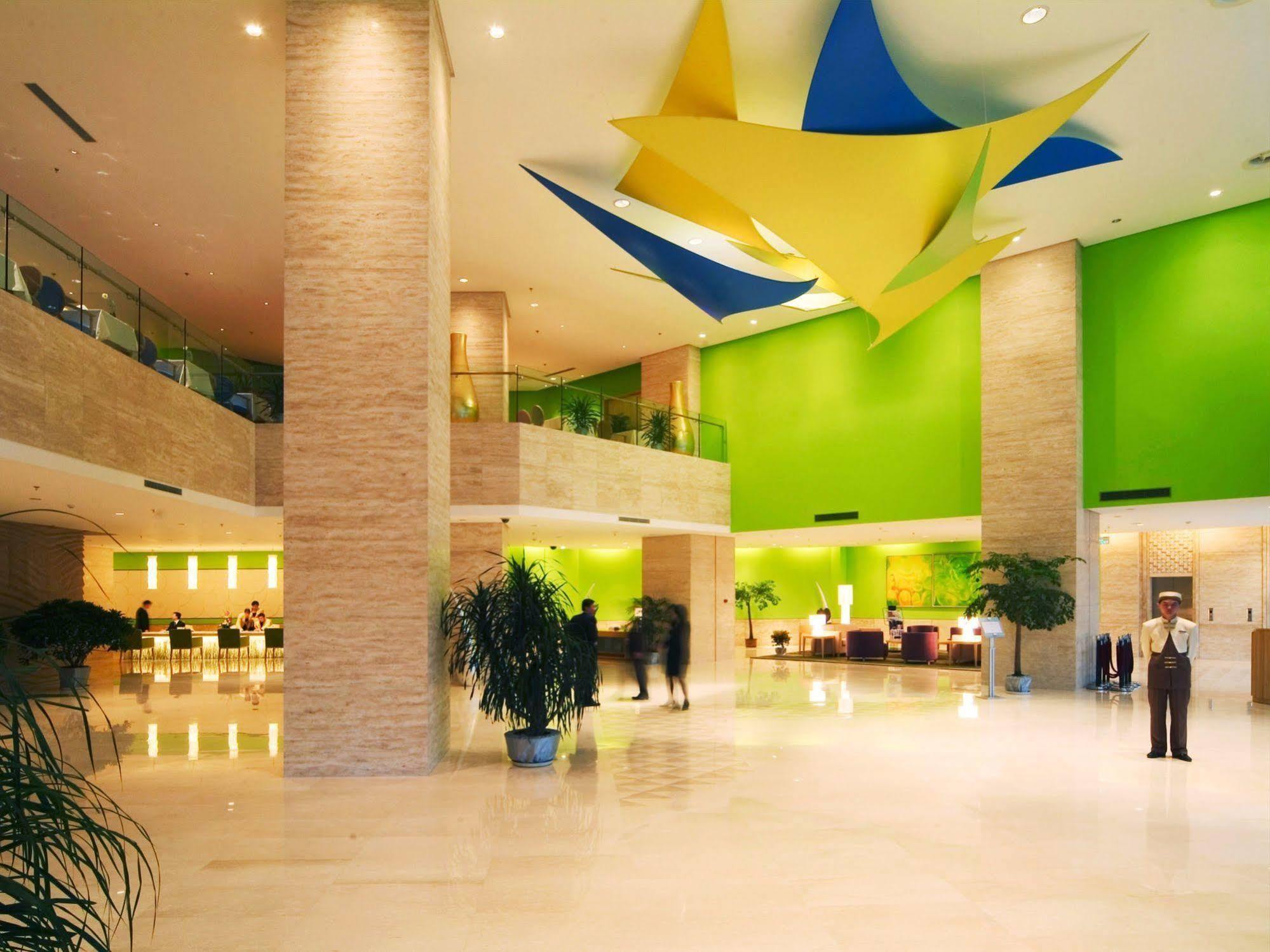 Weihai Haiyue Jianguo Hotel Екстер'єр фото