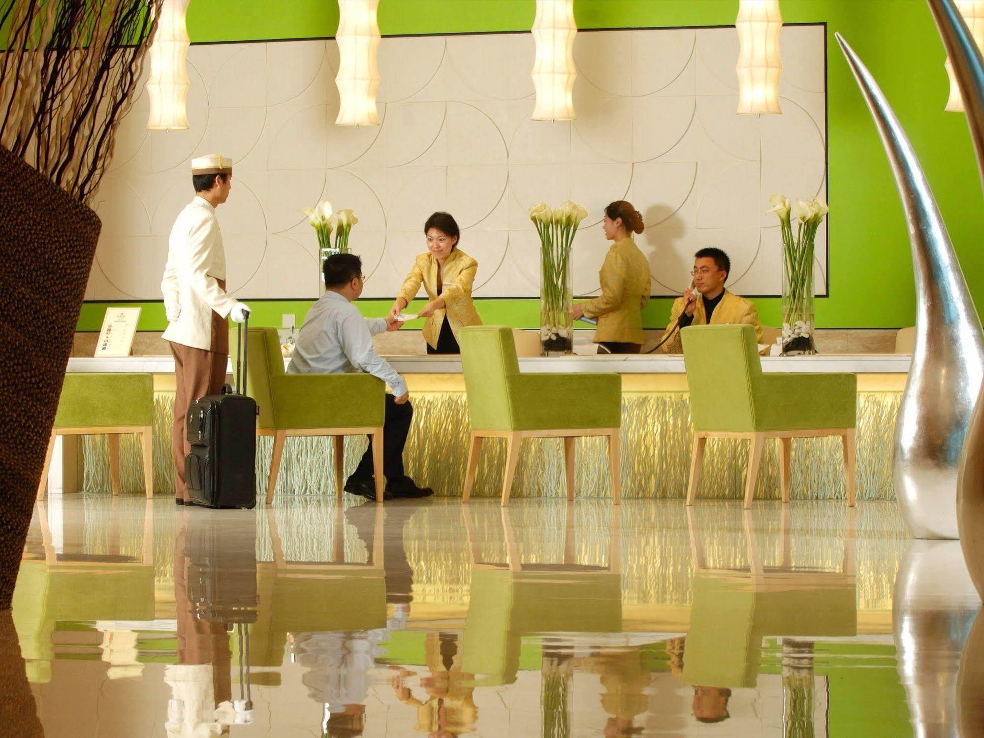 Weihai Haiyue Jianguo Hotel Екстер'єр фото