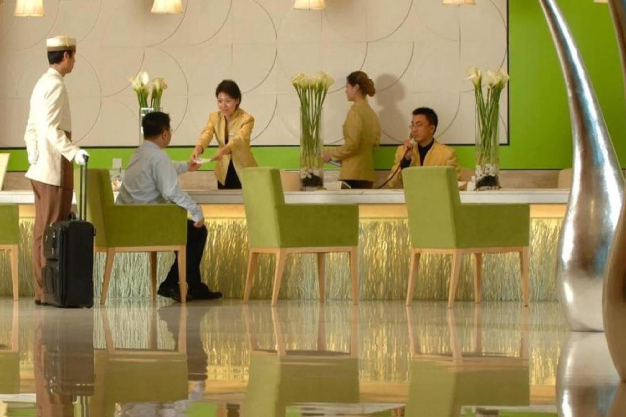 Weihai Haiyue Jianguo Hotel Екстер'єр фото