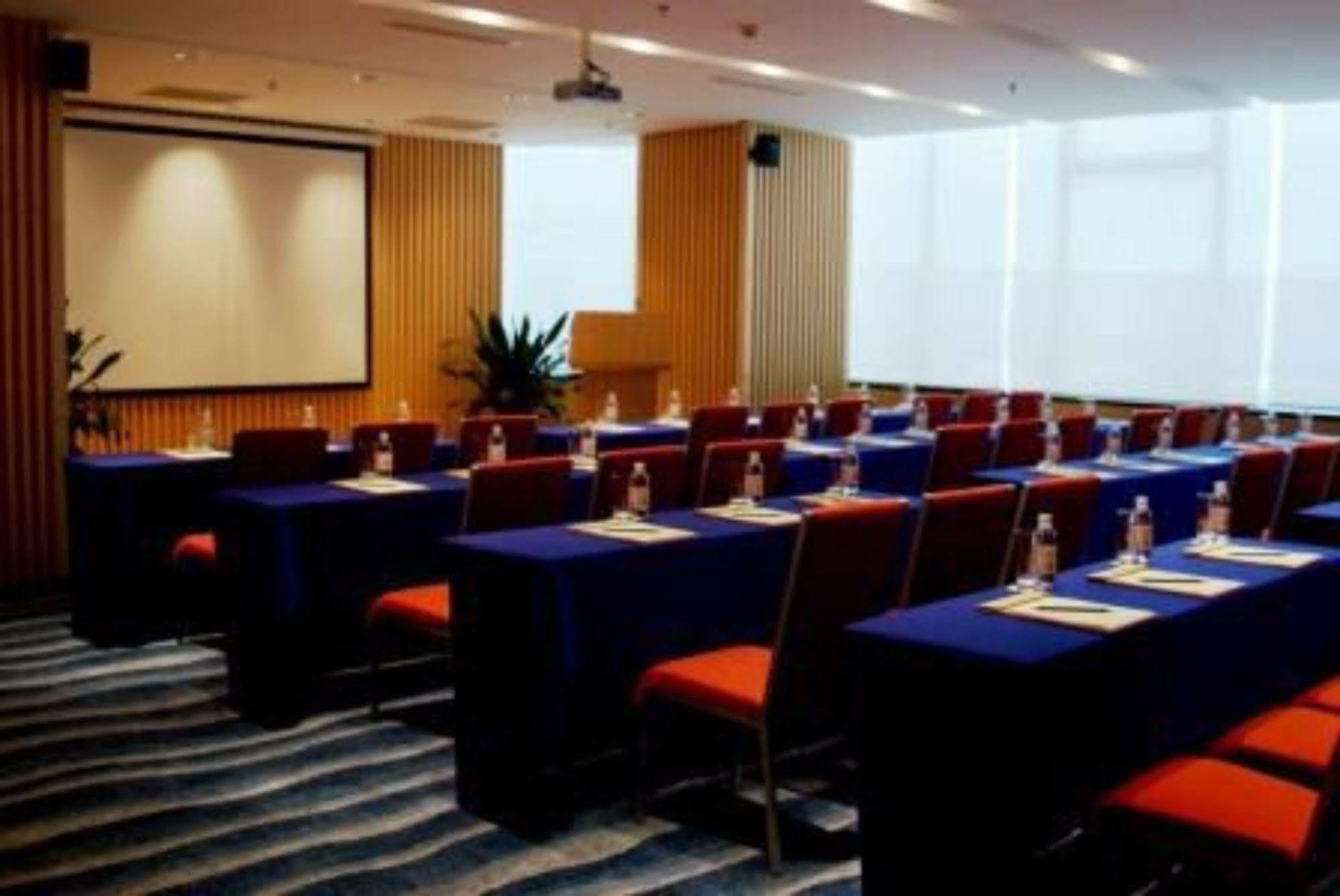 Weihai Haiyue Jianguo Hotel Екстер'єр фото