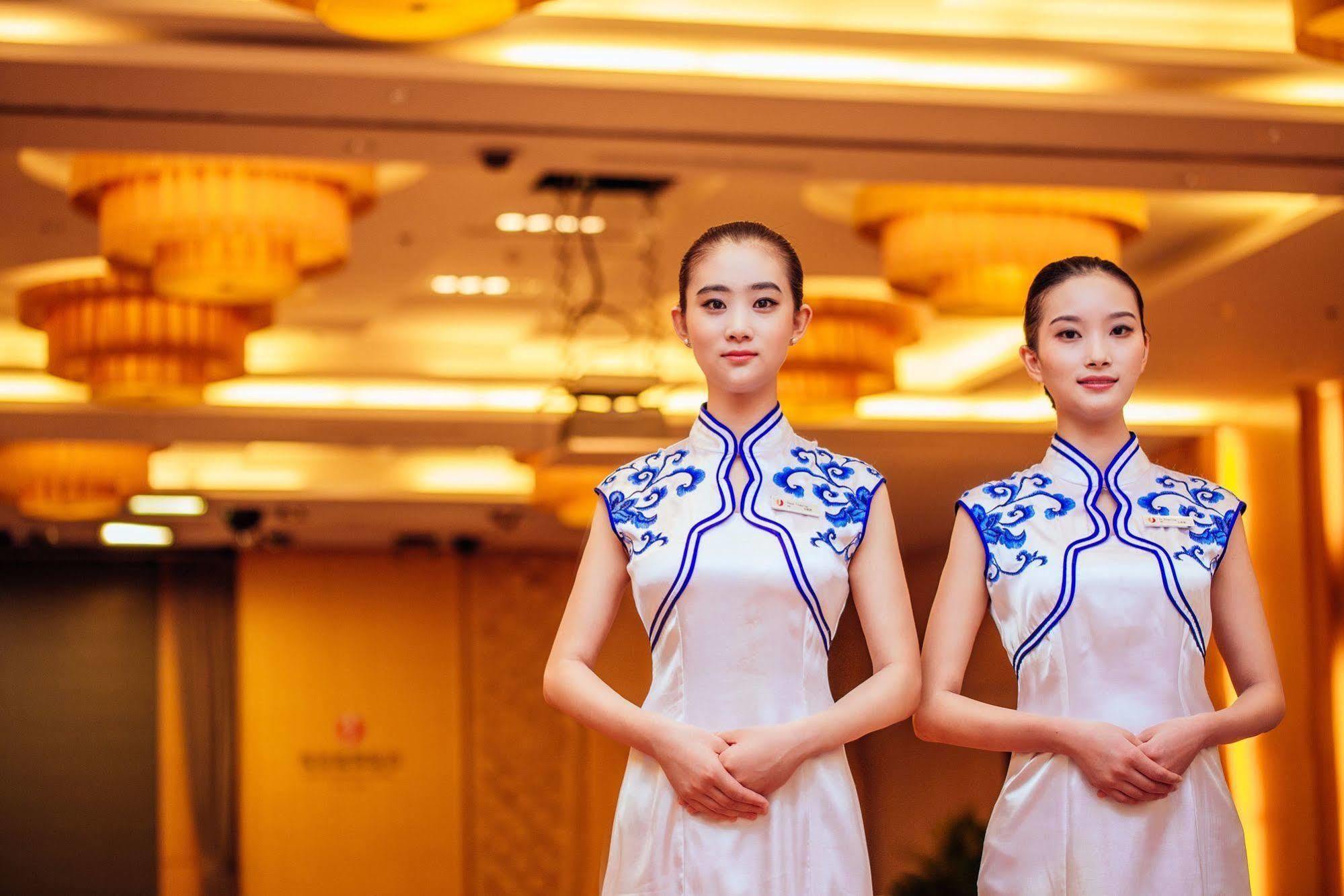 Weihai Haiyue Jianguo Hotel Екстер'єр фото