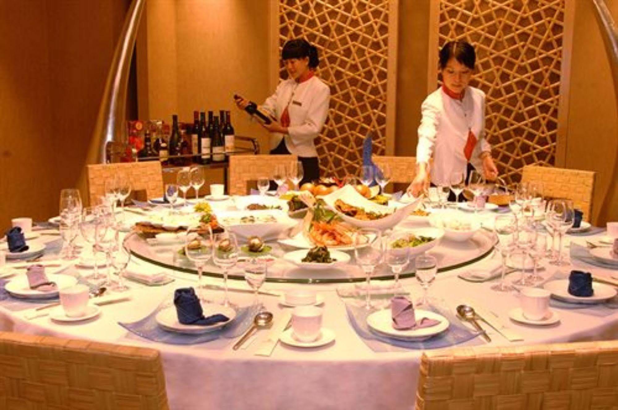 Weihai Haiyue Jianguo Hotel Екстер'єр фото